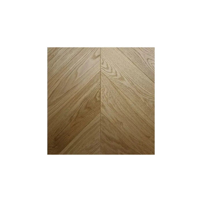 Dąb Natur Classic (Chevron – jodełka francuska) Olejowosk, Szczotkowanie, Fazowanie V4 Wymiary: 560x140x14,5/3,0(+/-0,5) mm