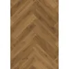 Panel winylowy Quick Step ze zintegrowanym podkładem Alpha Ciro Jodełka dąb karmelowy botaniczny AVHBU40364