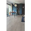 Panel winylowy Quick Step ze zintegrowanym podkładem Alpha Bloom dąb bawełniany przytulny szary AVMPU40202
