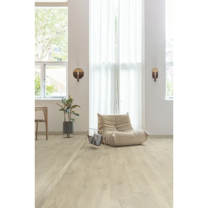 Panel winylowy Quick Step klejony Balance Glue Plus dąb aksamitny beżowy BAGP40158