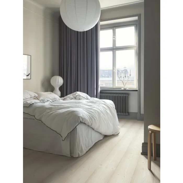 Panel laminowany Pergo Visby Pro sosna biała szczotkowana L0231-03373