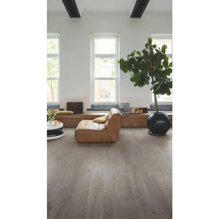 Panel winylowy Quick Step klejony Pulse Glue Plus dąb bawełniany przytulny szary PUGP40202