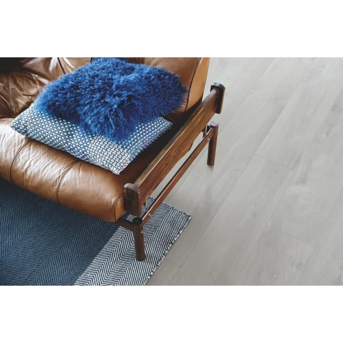 Panel laminowany Pergo Visby dąb szary bielony L0331-03367