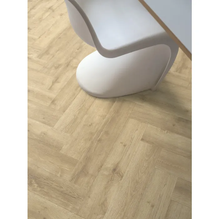Panel winylowy Pergo ze zintegrowanym podkładem Vorma Pad Pro Jodełka dąb stuletni beżowy V4524-40286