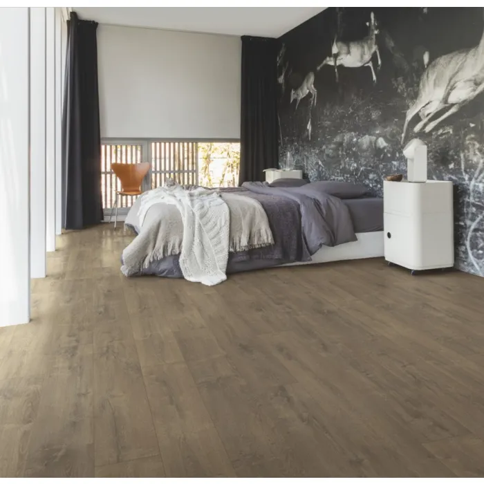 Panel winylowy Quick Step klejony Balance Glue Plus dąb aksamitny brązowy BAGP40160