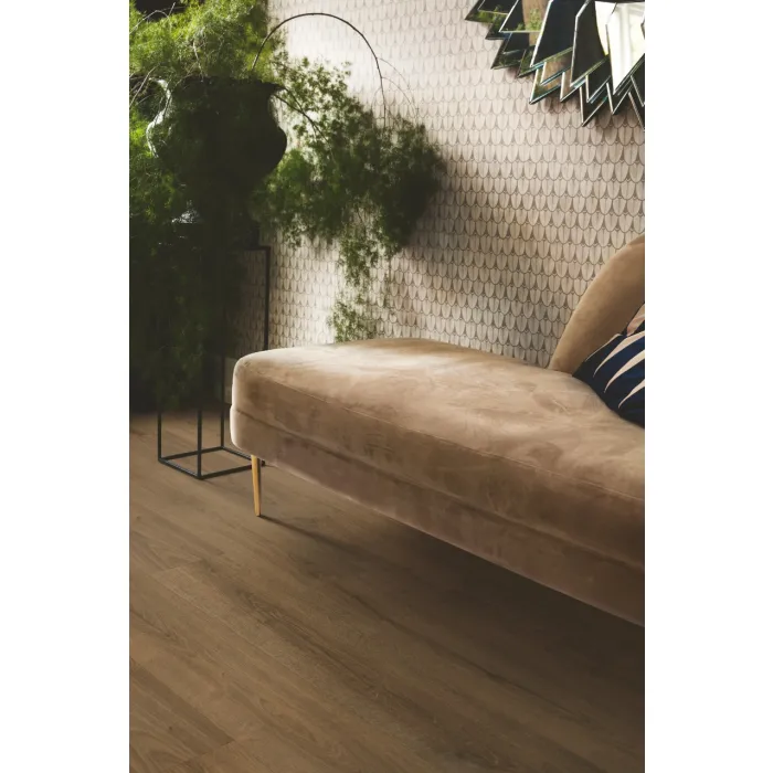 Panel winylowy Pergo ze zintegrowanym podkładem Glomma Pad Pro dąb temper ciemny V4431-40307
