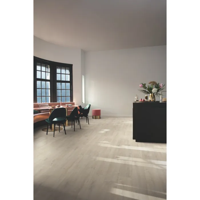 Panel winylowy Quick Step klejony Balance Glue Plus dąb aksamitny beżowy BAGP40158