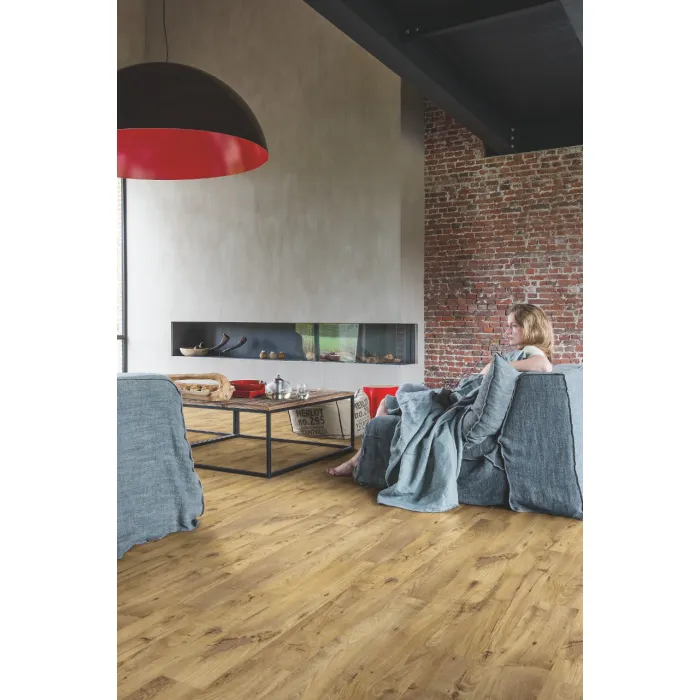 Panel winylowy Quick Step Alpha Blos Base postarzany kasztanowiec naturalny AVSPT40029