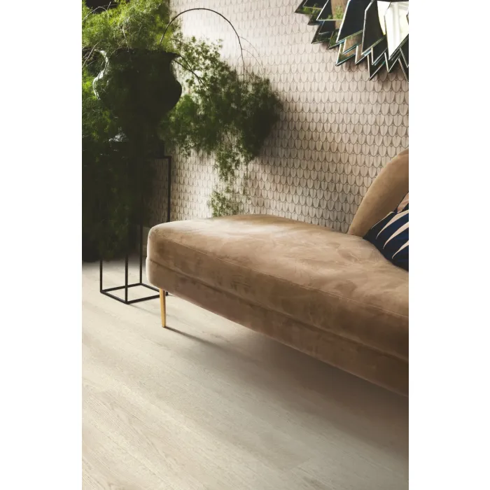 Panel winylowy Pergo ze zintegrowanym podkładem Glomma Pad Pro dąb błotny biały V4431-40301