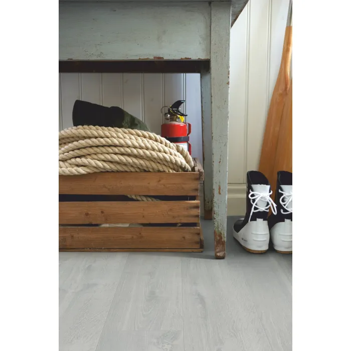 Panel laminowany Pergo Visby Pro dąb szary bielony L0231-03367